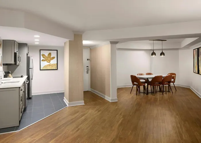 Four Points By Sheraton Richmond Airport